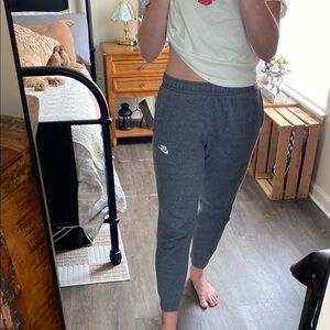 Nike Charcoal Grey Fleece High Waisted Drawstring Jogger Sweatpants — Women’s S